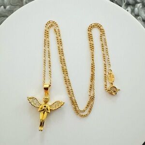 New 18K Gold Filled Angel Pendant with 18” necklace.